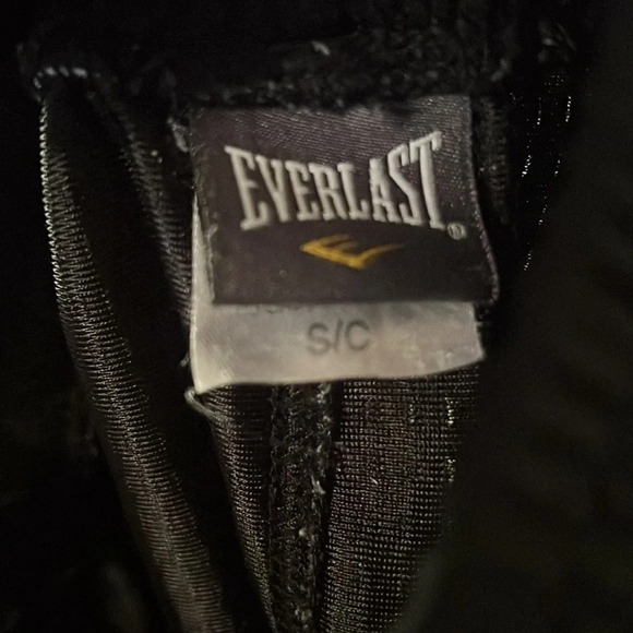 Everlast Shorts. Size Small - Picture 3 of 5